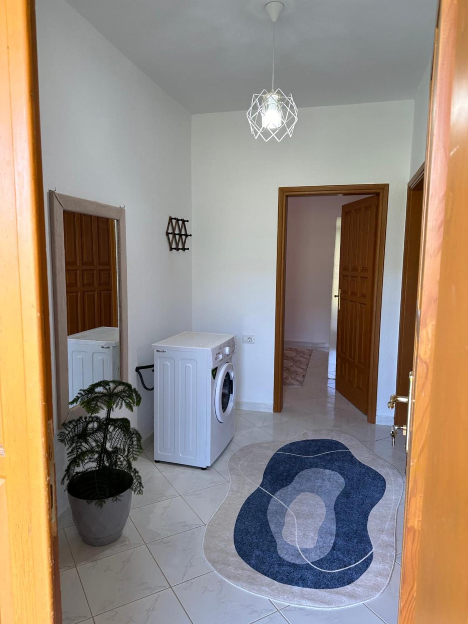 Vila Ardea Berat Buitenkant foto